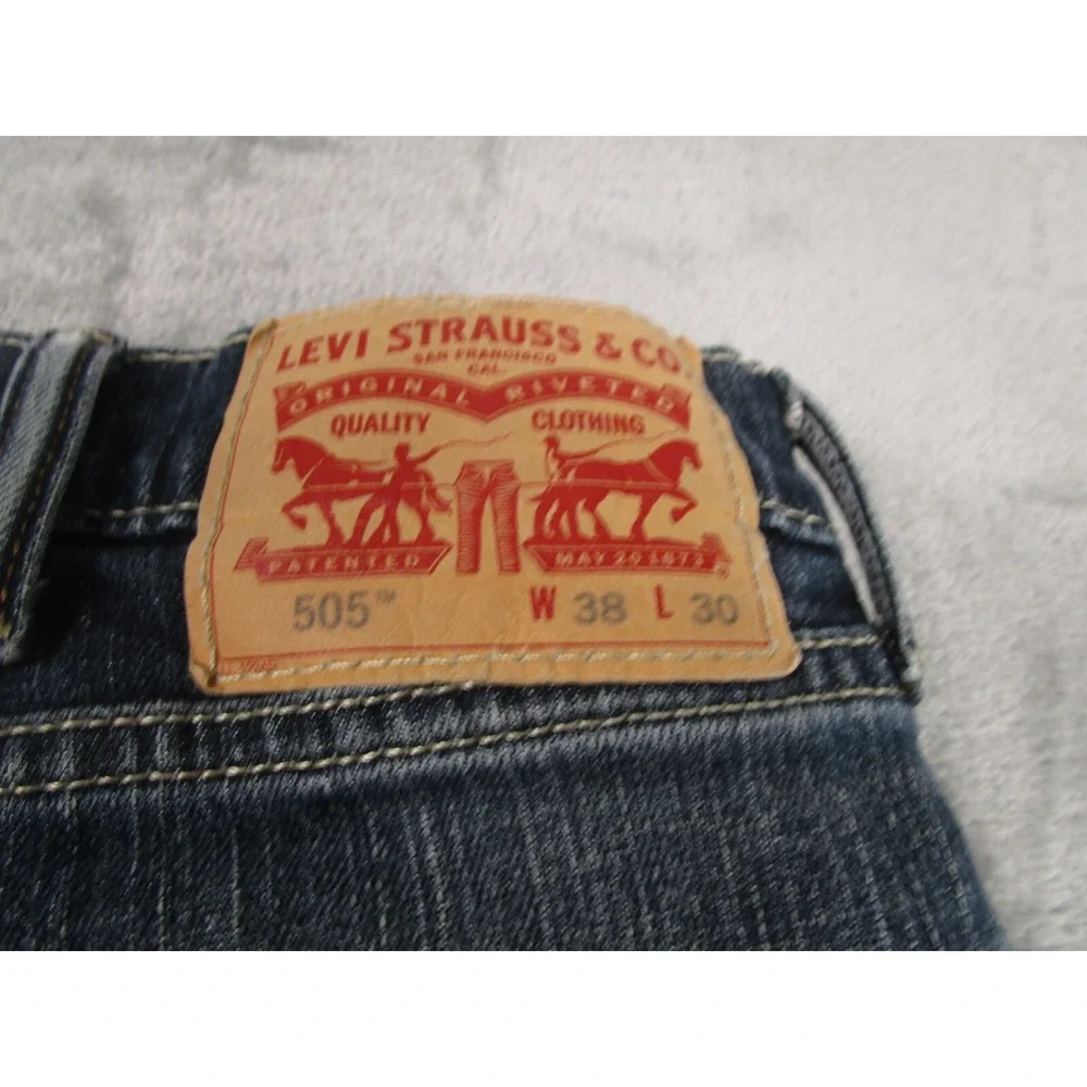 Levis‎ 505 Jeans Mens 38x30 Blue Denim Distressed Pockets Cotton Modern